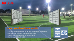 HKLED-ĐÈN-LED-PHA-SÂN-BÓNG-5-NGƯỜI-CHIẾU-SÁNG-SÂN-BÓNG