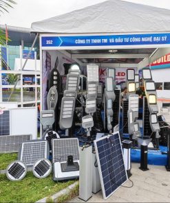 CÔNG SUẤT ĐÈN LED PHA NĂNG LƯỢNG MẶT TRỜI NÀO PHÙ HỢP ĐỂ LẮP CHO SÂN PICKLEBALL MINI - HIỆU QUẢ KHÔNG TỐN ĐIỆN