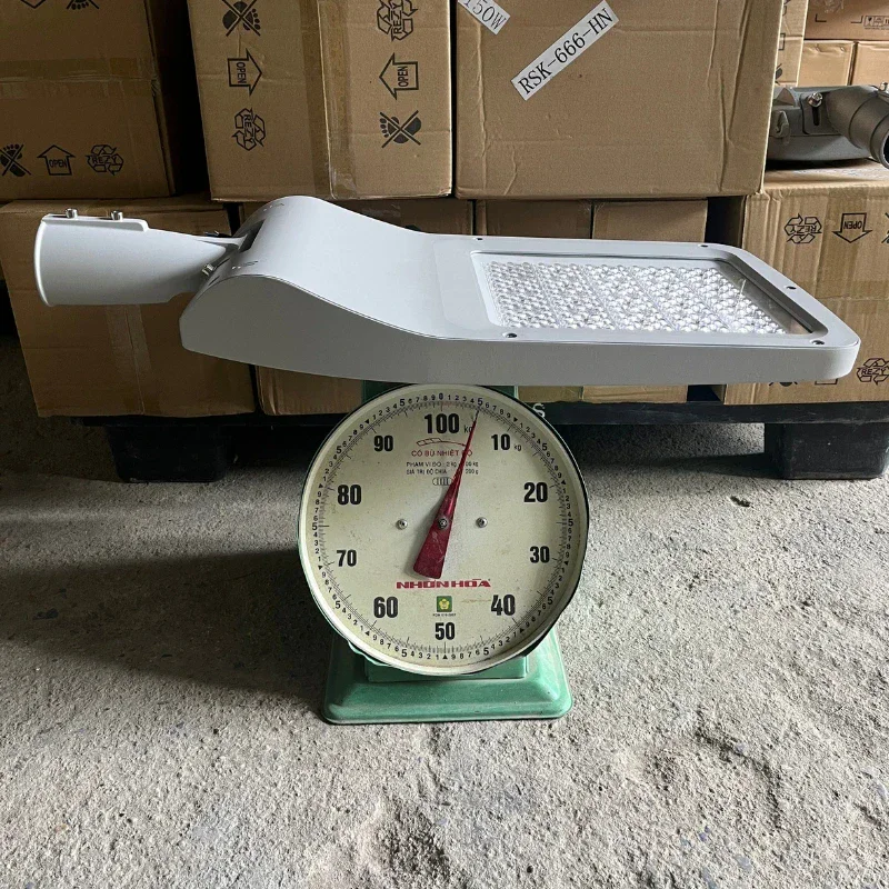 Đèn LED đường phố D25 Module SMD - Công suất 200W - Ảnh 8